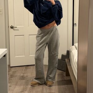 Grey brandy Melville sweatpants